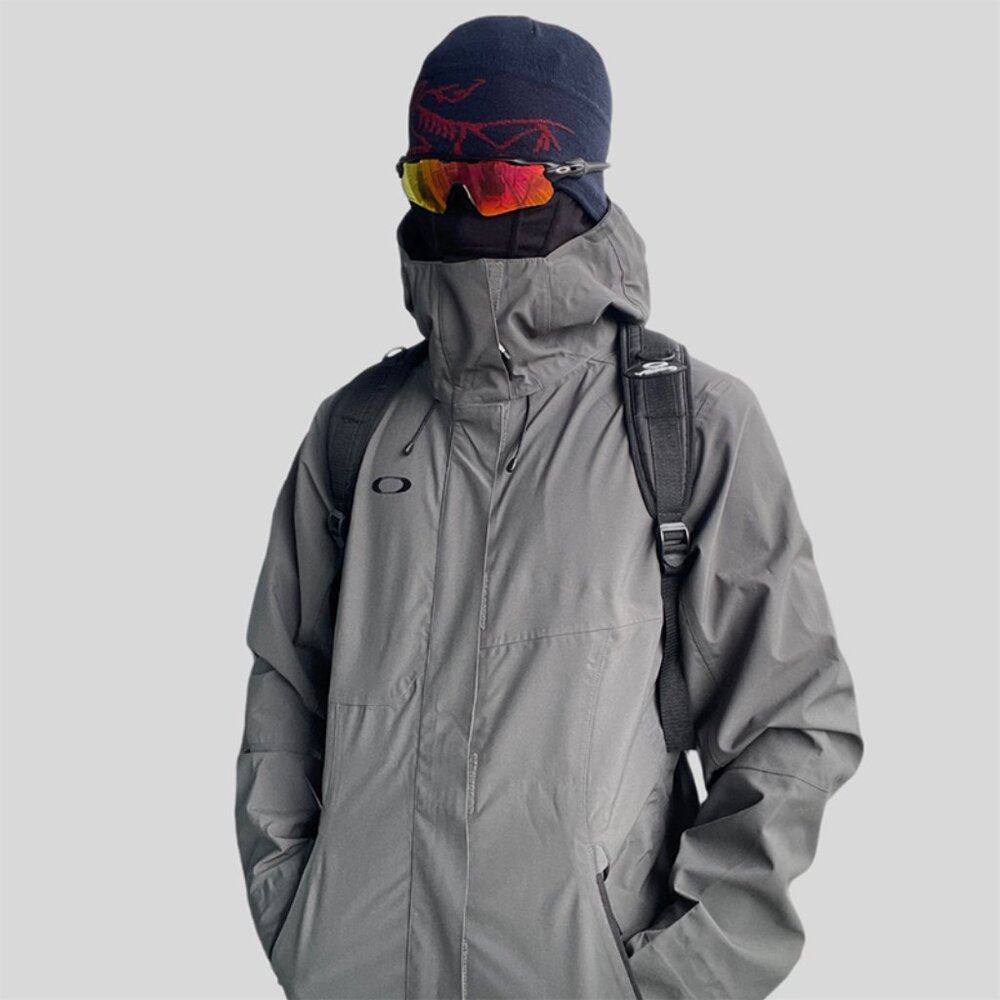 Oakley Software Technical Waterproof Jacket Men's - image 1